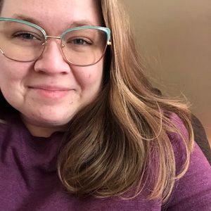 Meet your Posher, Tabitha